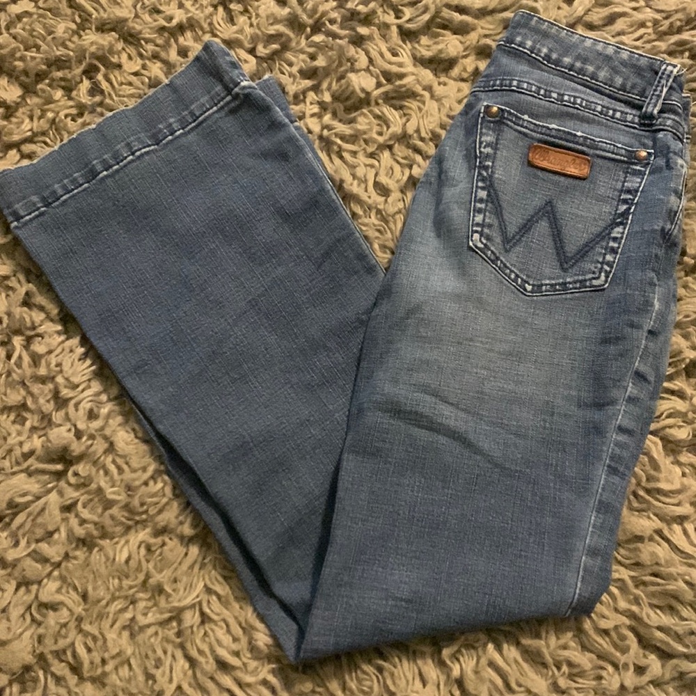 Women’s Wrangler trouser jeans size 5x32